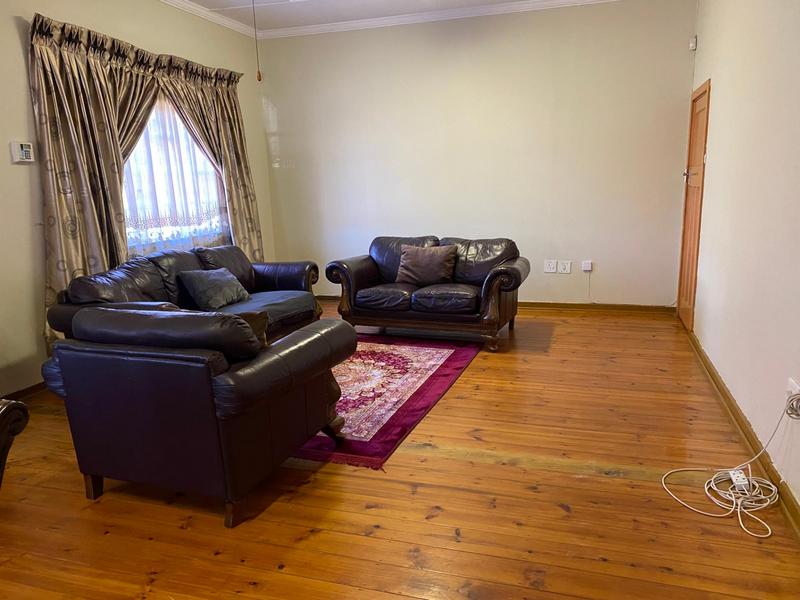 To Let 3 Bedroom Property for Rent in Top Town Eastern Cape